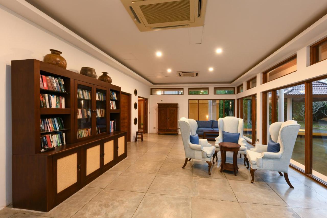 Serene Pavilions Wadduwa Luaran gambar